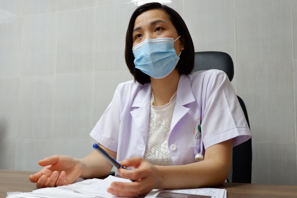Nữ bác sĩ hơn 100 lần đeo kính lặn vào vùng cấm giải cứu thai nhi - 2 Nữ bác sĩ hơn 100 lần đeo kính lặn vào vùng cấm giải cứu thai nhi - 2