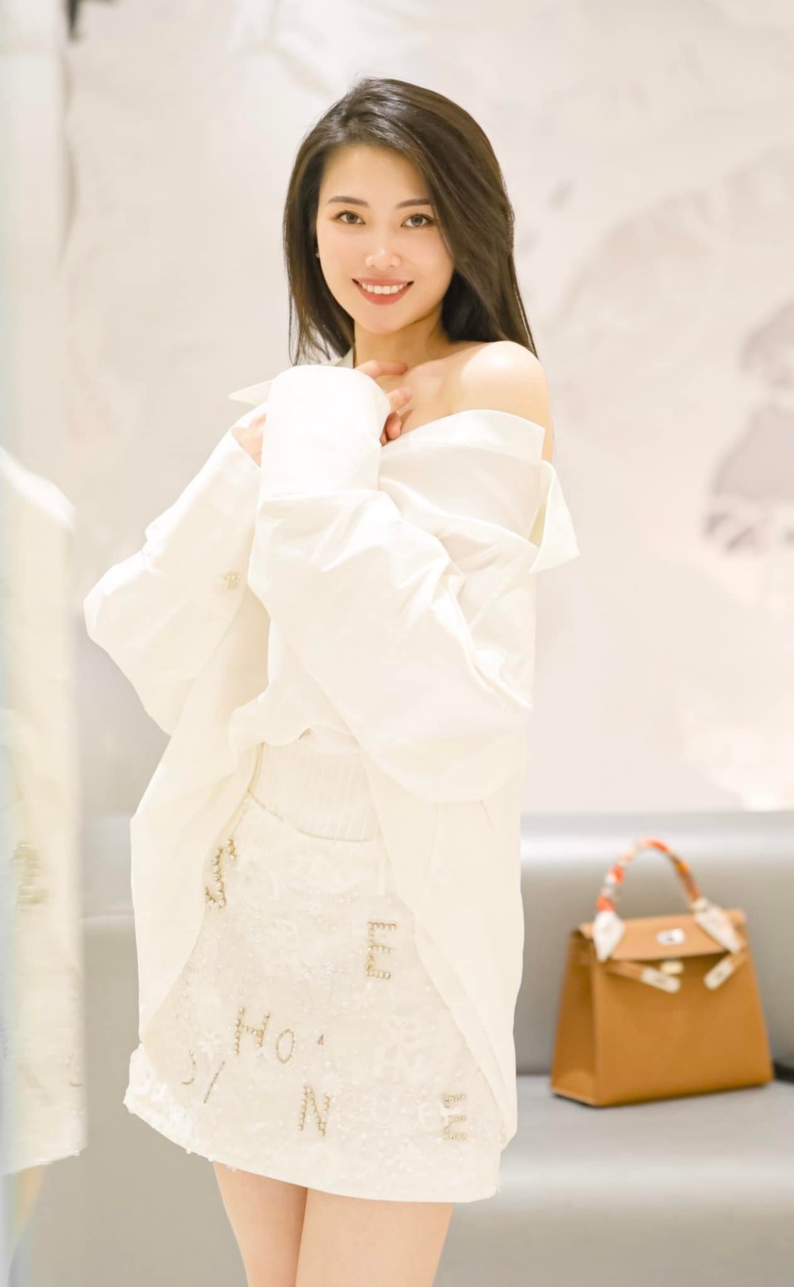 BTV Minh Hang.jpg BTV Điệp Anh.jpg
