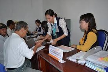 Điều kiện và thời gian công tác khi nghỉ hưu ở tuổi cao hơn