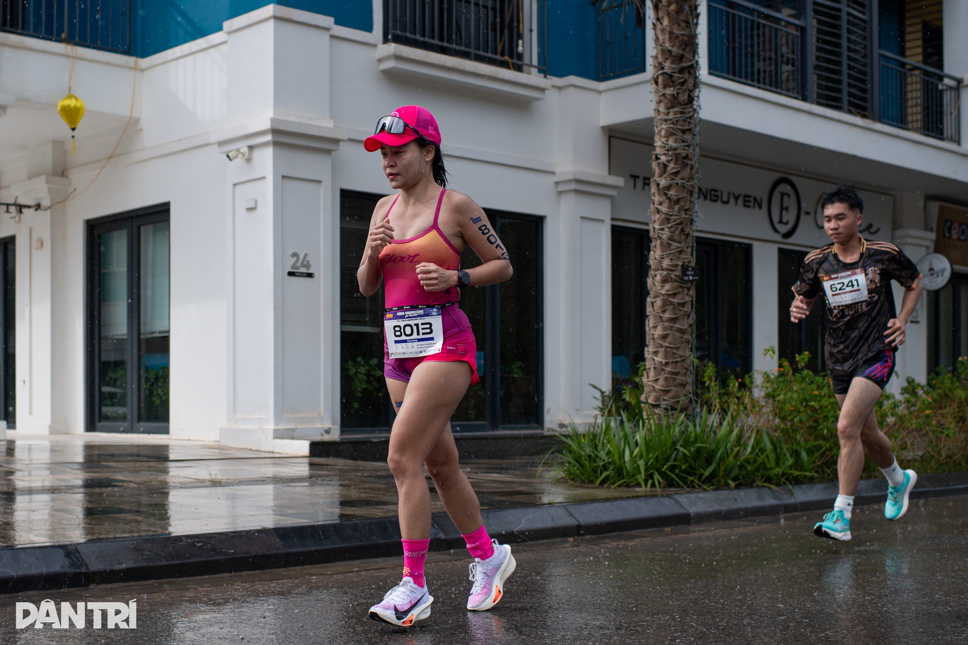1.200 VĐV căng sức thi đấu bơi - chạy ở giải Aquathlon Warriors Van Don - 9 1.200 VĐV căng sức thi đấu bơi - chạy ở giải Aquathlon Warriors Van Don - 9