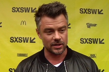 Josh Duhamel trả lời phỏng vấn