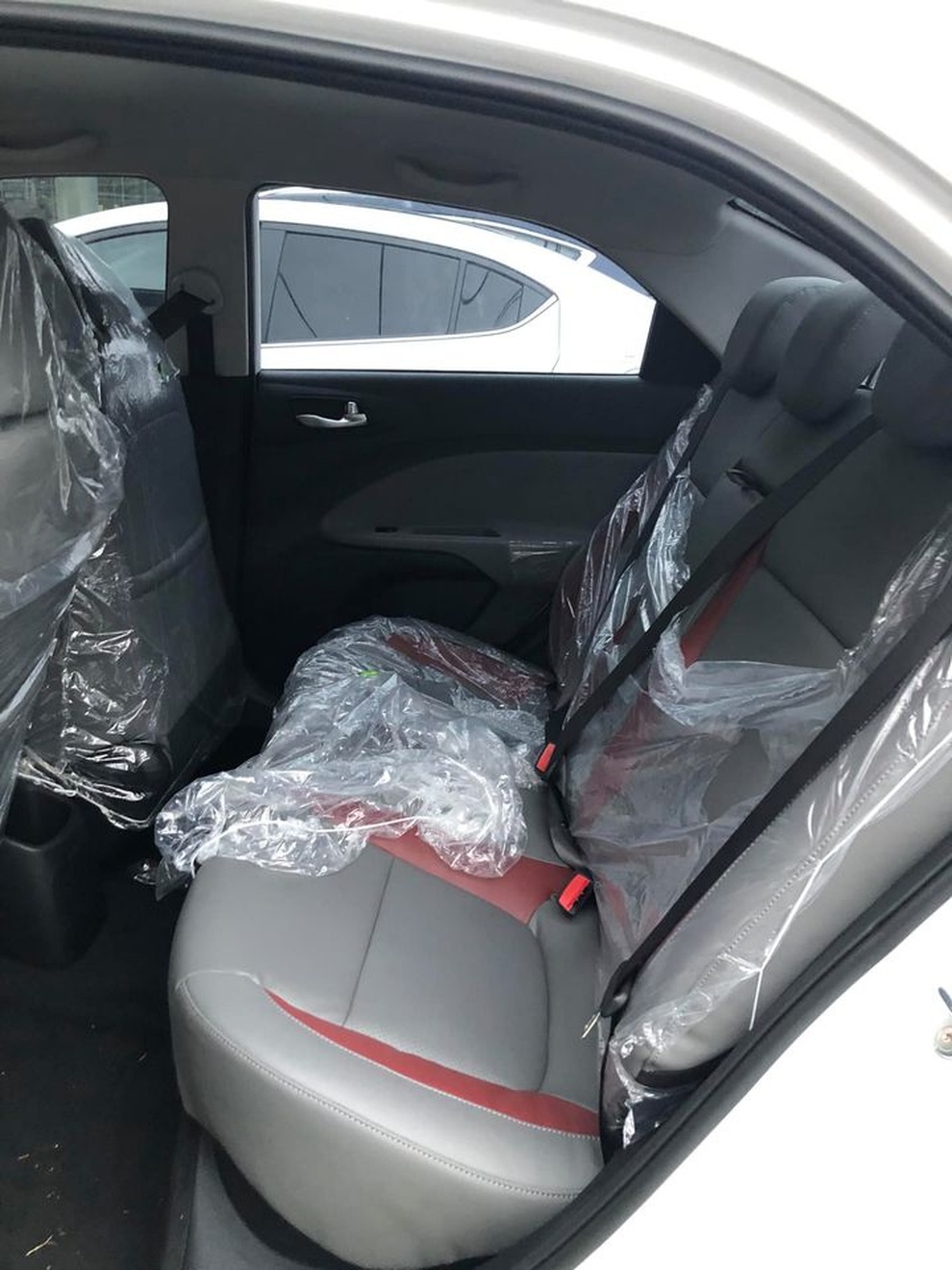 Kia Soluto có bản nâng cấp 2022: Thay logo liệu có giúp đổi thứ hạng? - 2 Kia Soluto có bản nâng cấp 2022: Thay logo liệu có giúp đổi thứ hạng? - 2