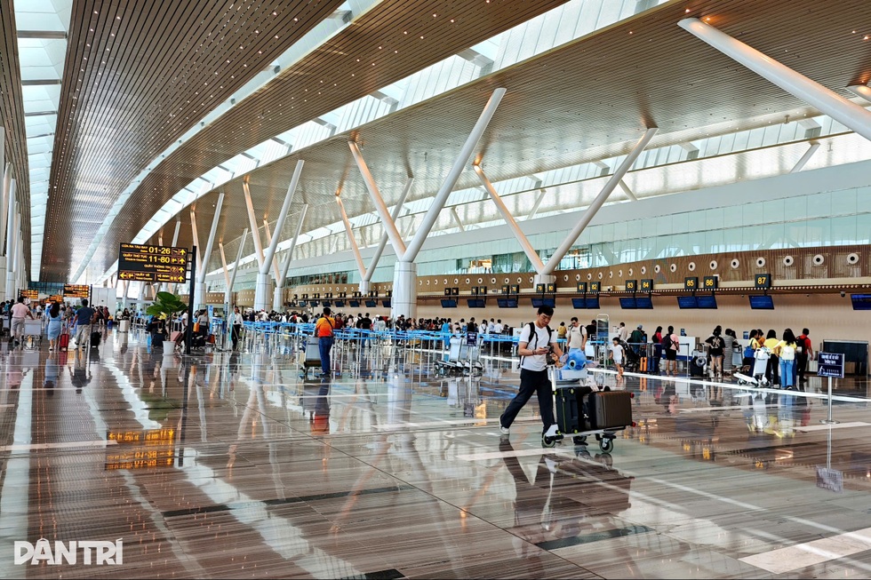 Chuyển tất cả chuyến bay quốc tế từ Tân Sơn Nhất sang Long Thành có hợp lý? - 2 Chuyển tất cả chuyến bay quốc tế từ Tân Sơn Nhất sang Long Thành có hợp lý? - 2