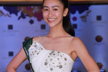 Hà Thu thử thách "đọ" mặt "mộc" với các thí sinh Hoa hậu Trái đất 2017