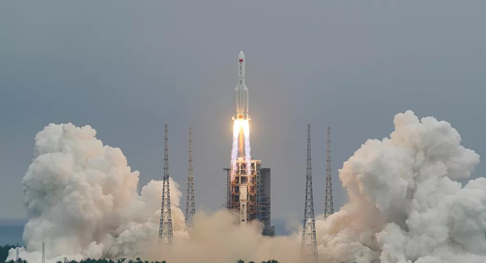 Trung Quốc hứng chỉ trích vì tên lửa rơi xuống Trái Đất - 1 Trung Quốc hứng chỉ trích vì tên lửa rơi xuống Trái Đất - 1