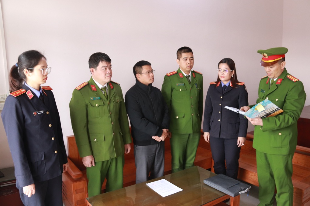 Nguyên Chủ tịch huyện Bắc Yên ở Sơn La bị bắt - 2 Nguyên Chủ tịch huyện Bắc Yên ở Sơn La bị bắt - 2