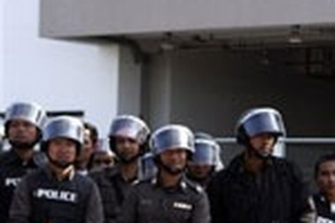 Thái Lan: Khủng hoảng leo thang, phe thân chính phủ xuống đường 