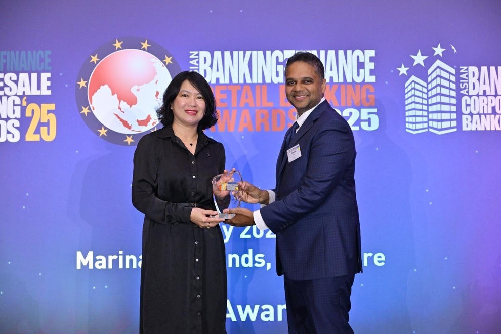 Vietcombank nhận 2 giải thưởng về quản trị rủi ro từ Asian Banking and Finance - 2 Vietcombank nhận 2 giải thưởng về quản trị rủi ro từ Asian Banking and Finance - 2