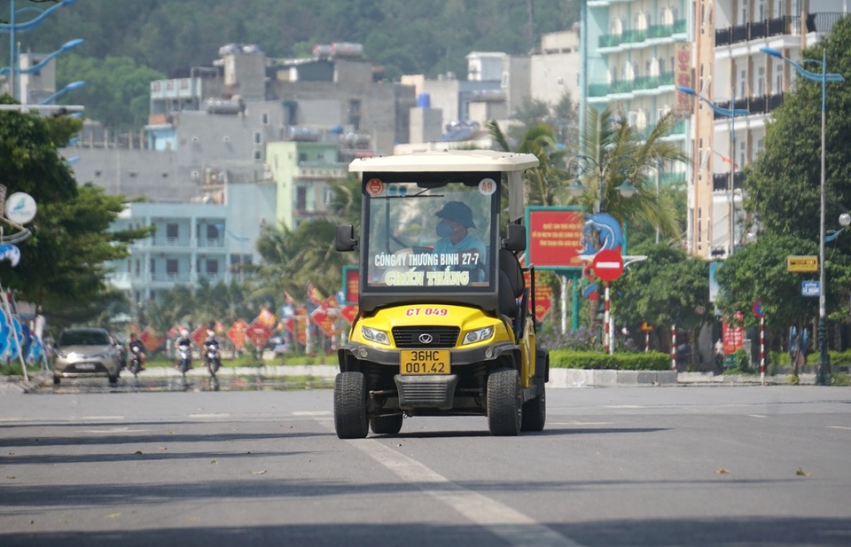 Những dịch vụ hốt bạc ở Sầm Sơn ế ẩm giữa mùa du lịch - 1 Những dịch vụ hốt bạc ở Sầm Sơn ế ẩm giữa mùa du lịch - 1