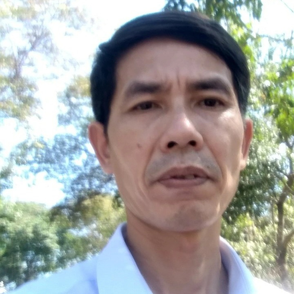 Nổ công tác tại Bộ Công an, lừa đảo chiếm đoạt tài sản của phụ nữ - 1 Nổ công tác tại Bộ Công an, lừa đảo chiếm đoạt tài sản của phụ nữ - 1
