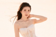 Á hậu Linh Chi lên tiếng về tranh cãi nói "bạch tuộc là biểu tượng phụ nữ"