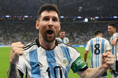 Lionel Messi bị chế nhạo vì… đi bộ nhiều nhất World Cup 2022