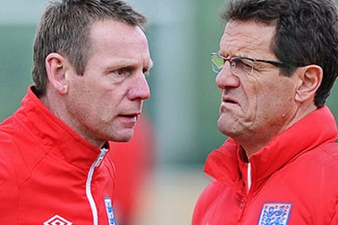 FA cử Stuart Pearce làm HLV tạm quyền