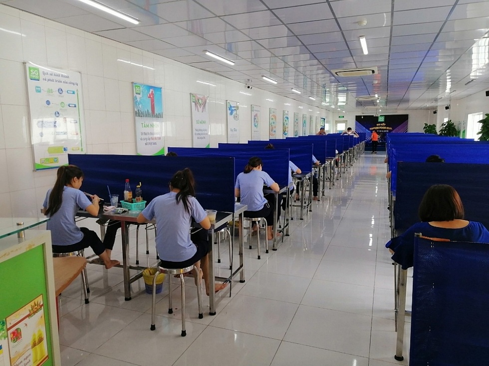 3 tại chỗ: Từ vụ doanh nghiệp sốc, nhìn lại bài học Bắc Giang, Bắc Ninh - 9 3 tại chỗ: Từ vụ doanh nghiệp sốc, nhìn lại bài học Bắc Giang, Bắc Ninh - 9