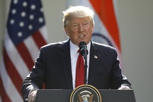 Ông Trump nói vấn đề Triều Tiên cần được giải quyết nhanh chóng