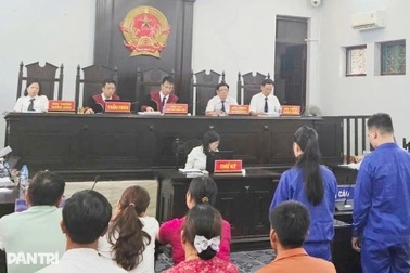 Tòa Hưng Yên trả hồ sơ điều tra bổ sung vụ nữ giáo viên lừa 24,6 tỷ đồng