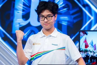 Hà Nội trao bằng khen đột xuất cho nam sinh vô địch Đường lên đỉnh Olympia