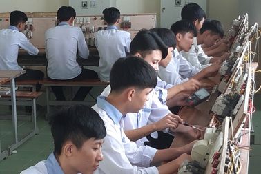 Nam sinh trường nghề đạt 27,25 điểm xét tuyển đại học khối C