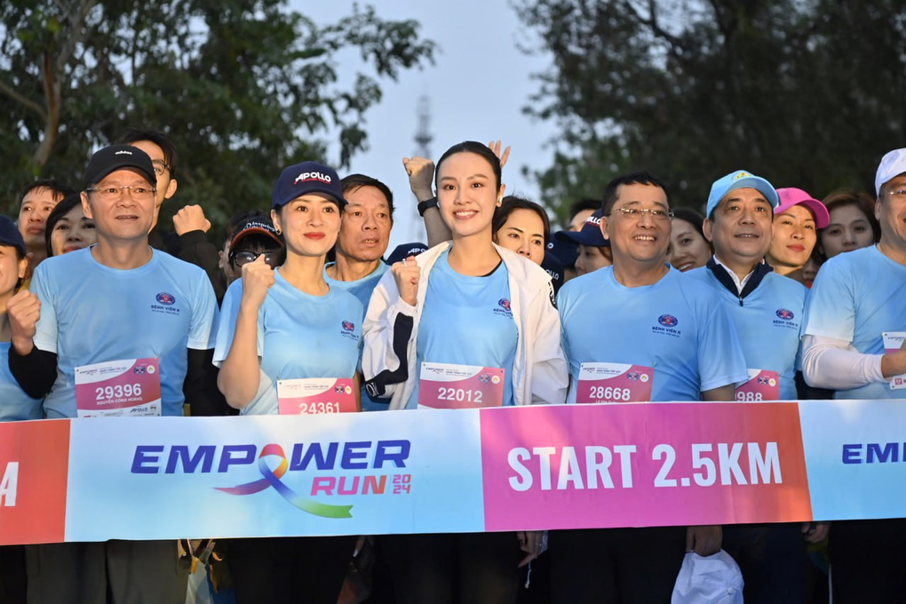 “Hành trình tiếp sức” mùa 2 - khi yêu thương lan tỏa qua mỗi bước chạy - 1 “Hành trình tiếp sức” mùa 2 - khi yêu thương lan tỏa qua mỗi bước chạy - 1