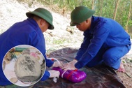 Thêm 2 hài cốt liệt sỹ trong hầm chiến đấu chôn kèm di vật khắc chữ "Huynh"