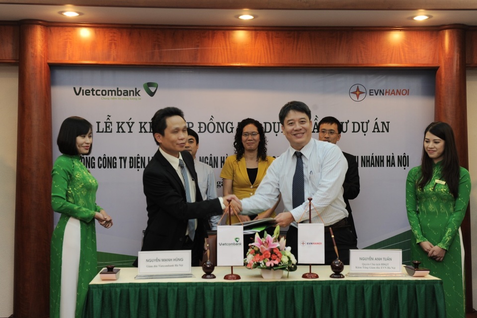 Vietcombank Hà Nội: Góp phần phát triển kinh tế Thủ đô - 1 Vietcombank Hà Nội: Góp phần phát triển kinh tế Thủ đô - 1