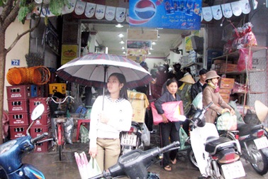 Giờ G, bia Hà Nội “cháy” trên đất Vinh