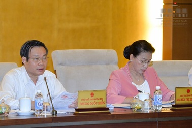 Phó Chủ tịch Quốc hội cảnh báo Bộ trưởng trình luật kém chất lượng