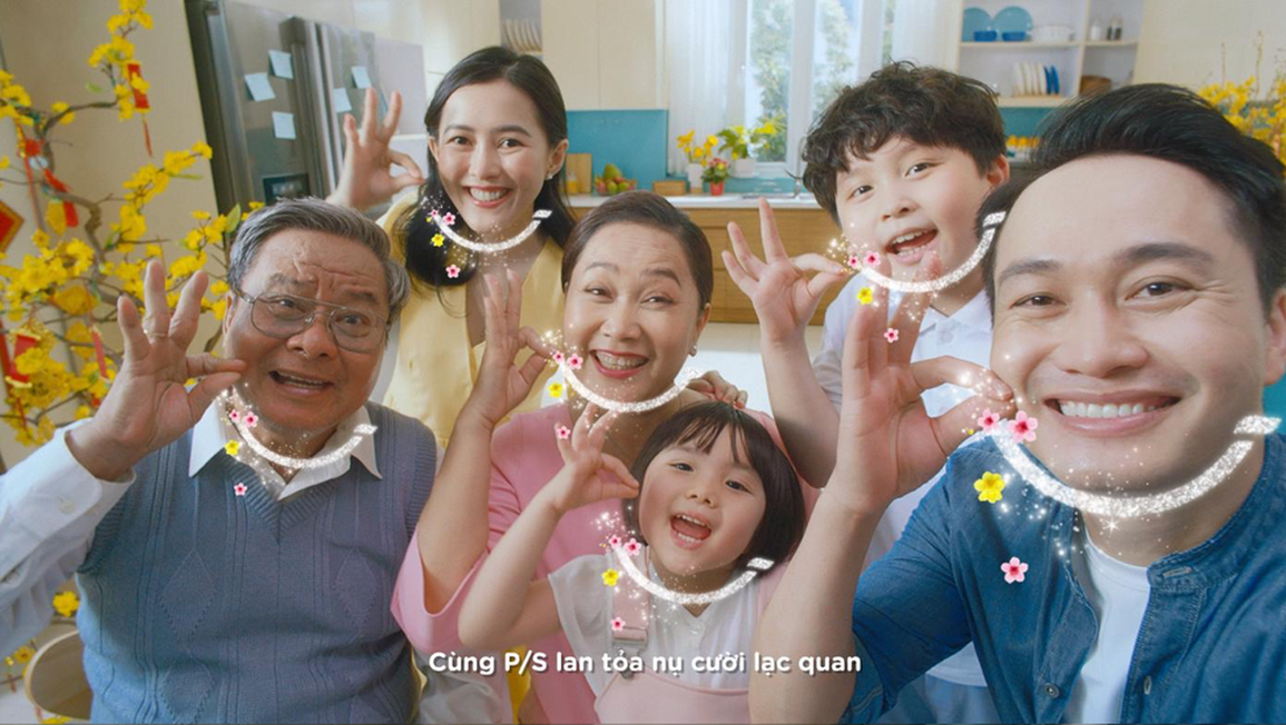 2022 này, cả nhà mình cùng cười lạc quan, bình an đón Tết - 3 2022 này, cả nhà mình cùng cười lạc quan, bình an đón Tết - 3
