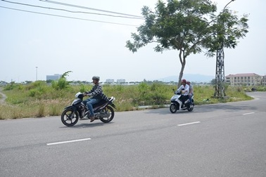 Vụ cán bộ cấp đất sai quy định cho... vợ: Chuyển cơ quan điều tra