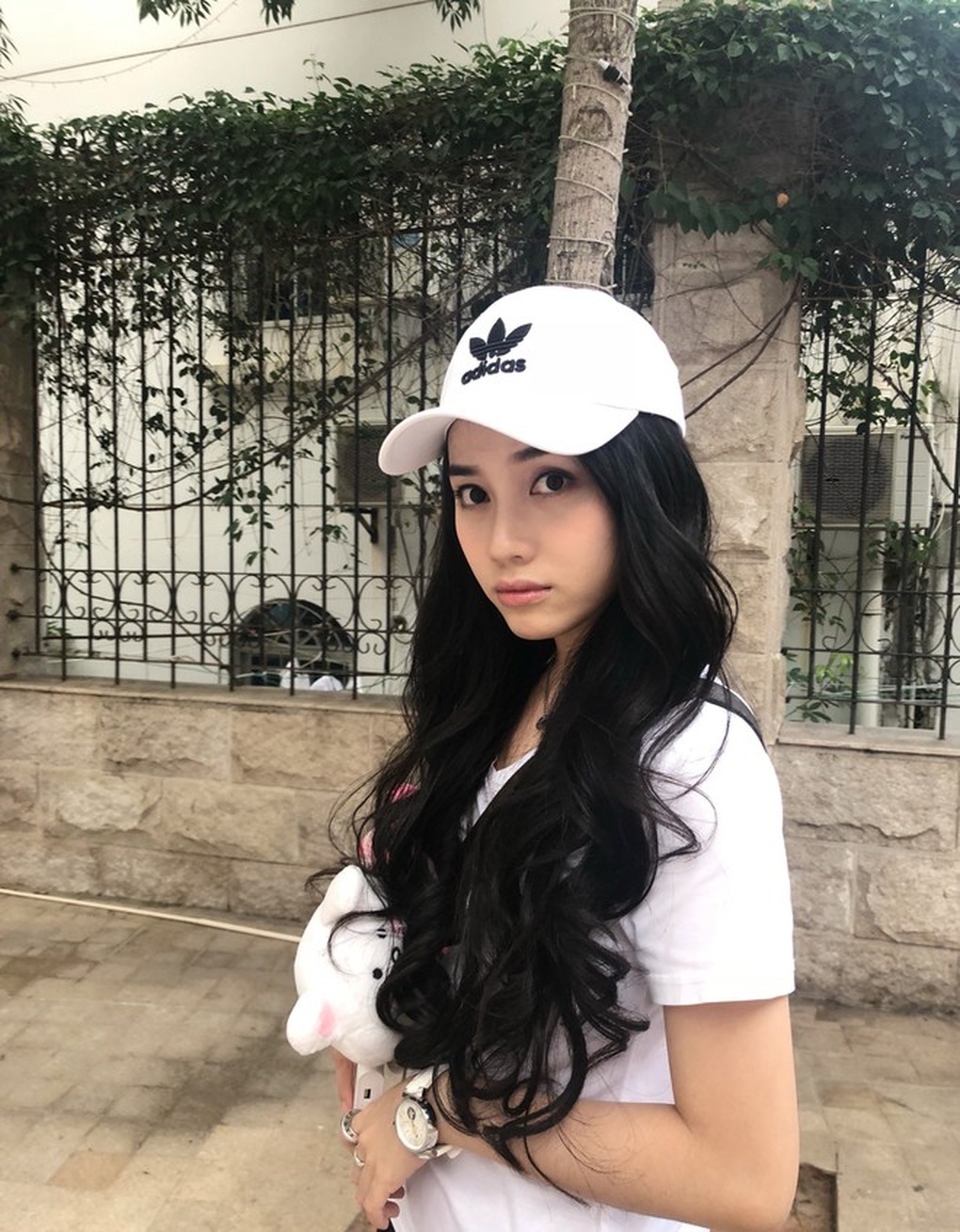 Nàng thơ sinh năm 2000 của Trương Nghệ Mưu là hot girl học viện điện ảnh - 10 Nàng thơ sinh năm 2000 của Trương Nghệ Mưu là hot girl học viện điện ảnh - 10