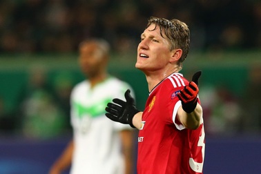 MU chấp nhận bán Schweinsteiger với giá rẻ như cho