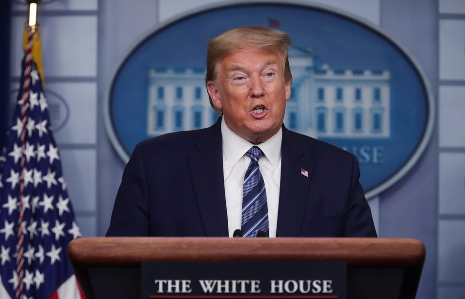 Ông Trump nói sẽ cấm nhập cư vào Mỹ trong 60 ngày - 1 Ông Trump nói sẽ cấm nhập cư vào Mỹ trong 60 ngày - 1