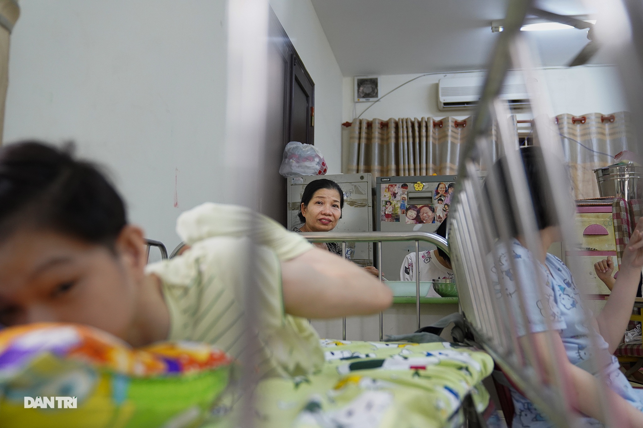 Dạy trẻ khuyết tật đòi hỏi phải kiên nhẫn và yêu thương - 13 Dạy trẻ khuyết tật đòi hỏi phải kiên nhẫn và yêu thương - 13