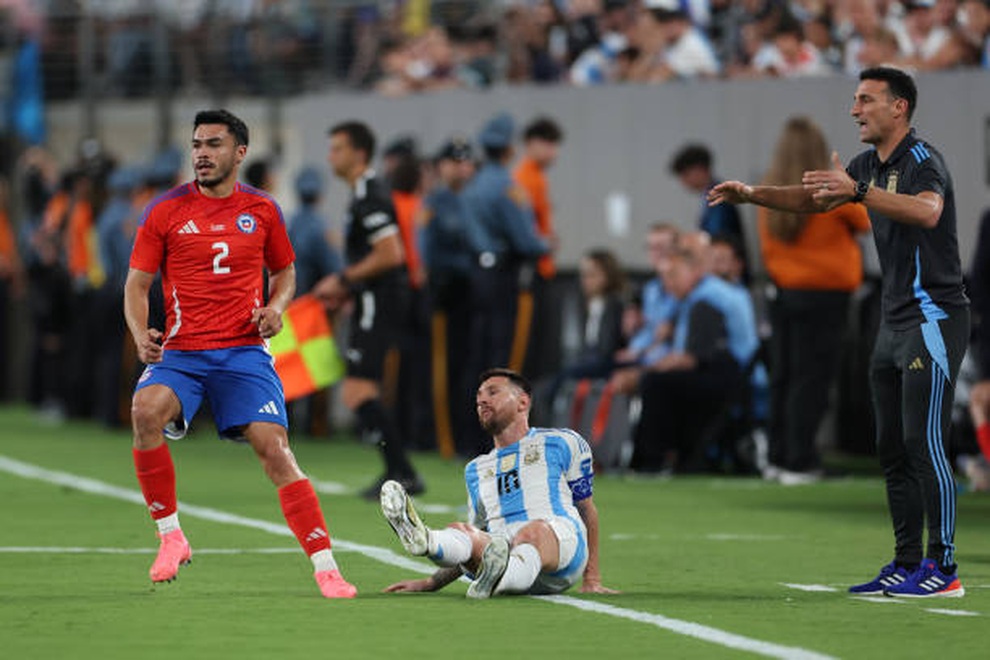 Argentina without Messi in match against Peru in Copa America 2024 - 1