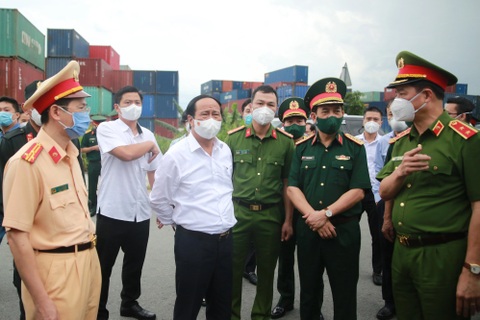 Bộ trưởng Quốc phòng: Bước vào "trận chiến" ở TPHCM, không thắng không về!