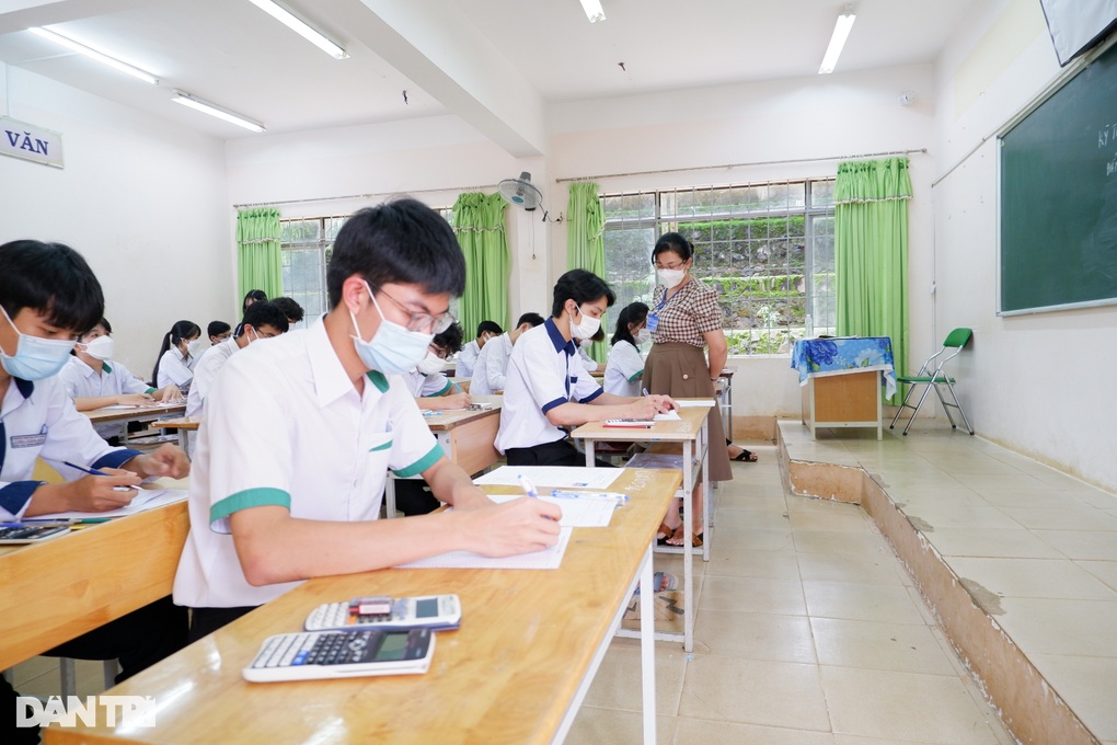 Phân luồng học sinh THPT, nhiều em chọn vào trường nghề - 2 Phân luồng học sinh THPT, nhiều em chọn vào trường nghề - 2