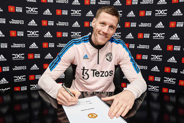 Weghorst hứa một điều khi chính thức khoác áo Man Utd