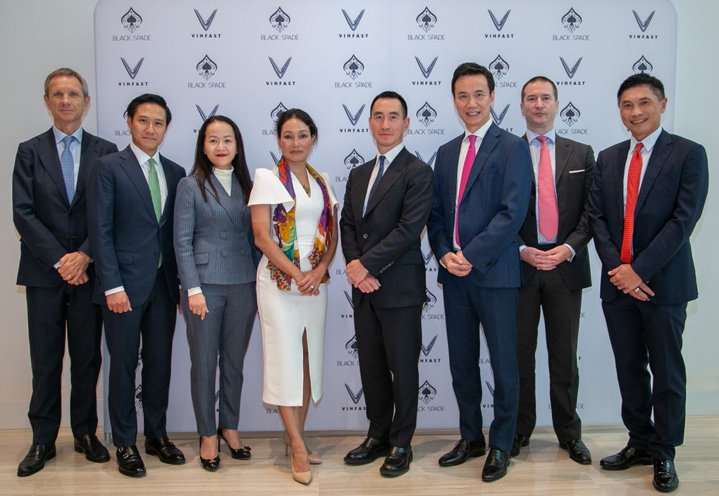 Trước giờ G cổ phiếu VinFast lên sàn chứng khoán Mỹ, VIC diễn biến ra sao? - 1 Trước giờ G cổ phiếu VinFast lên sàn chứng khoán Mỹ, VIC diễn biến ra sao? - 1