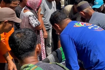 Trăn dài 5m nuốt chửng người phụ nữ Indonesia