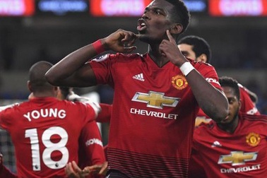 Đội hình tiêu biểu vòng 18 Premier League: Pogba bừng sáng