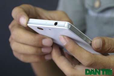 Trên tay Xperia Z3 Compact tại Việt Nam