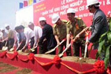 Thủ tướng yêu cầu kiểm tra 33 tỉnh “xé rào”