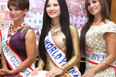 Trần Thị Quỳnh nỗ lực tỏa sáng tại Hoa hậu Quý bà Thế giới