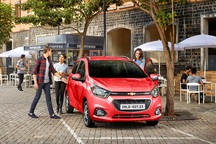 Chevrolet Spark mới có giá từ 299 triệu đồng