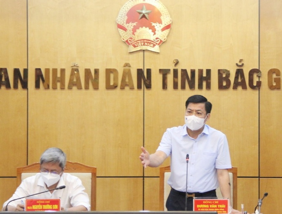 Bắc Giang: ổ dịch Hosiden bùng phát, Bộ Y tế họp khẩn với tỉnh trong đêm - 3 Bắc Giang: ổ dịch Hosiden bùng phát, Bộ Y tế họp khẩn với tỉnh trong đêm - 3