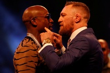 Cháy vé trận quyền anh thế kỷ Mayweather-McGregor, vé chợ đen “lên ngôi”