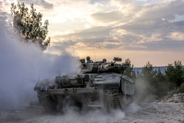 Israel hoàn tất bao vây thành phố Gaza, tuyên bố không ngừng bắn