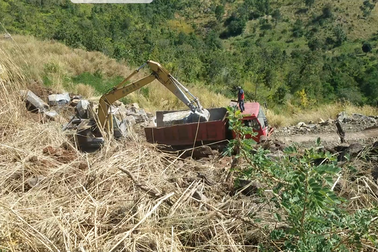 Gia Lai: Công trường "đá tặc" náo động "vang trời", chính quyền không hay biết?