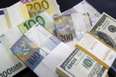 Trung Quốc sở hữu “núi” dự trữ ngoại hối gần 3.900 tỉ USD