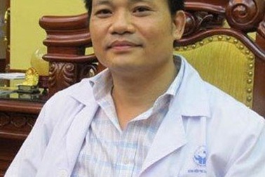 Trẻ sơ sinh bị gãy 1 tay, 2 chân do bệnh “xương thủy tinh”!